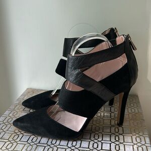 Vince Camuto Cecie Black Leather/Suede Pointed Toe Pumps Women's size 10